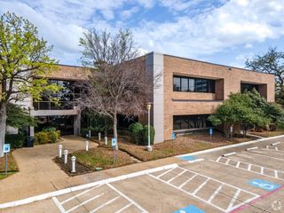 1101 E Arapaho Road 203, Richardson, TX 75081