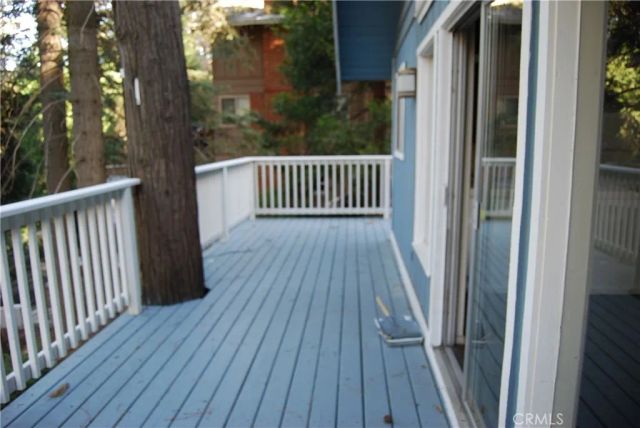 807 Sierra Vista, Twin Peaks, CA 92391