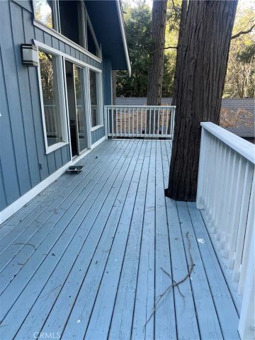 807 Sierra Vista, Twin Peaks, CA 92391
