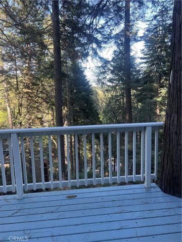 807 Sierra Vista, Twin Peaks, CA 92391