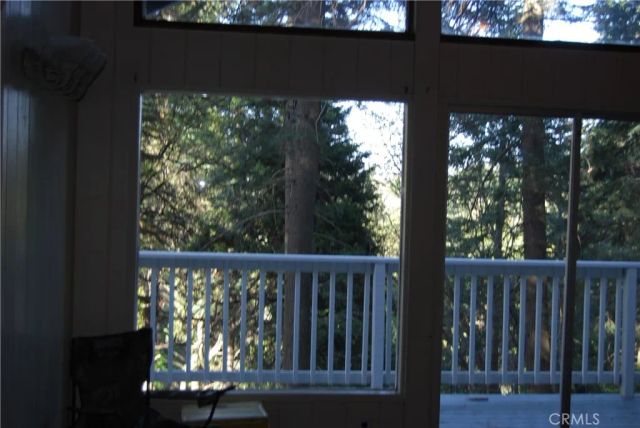 807 Sierra Vista, Twin Peaks, CA 92391