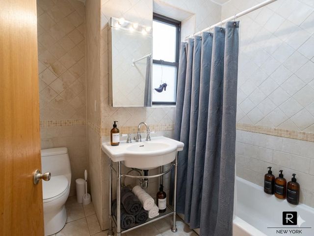 2082 Frederick Douglass Blvd Apt 4B, New York City, NY 10026