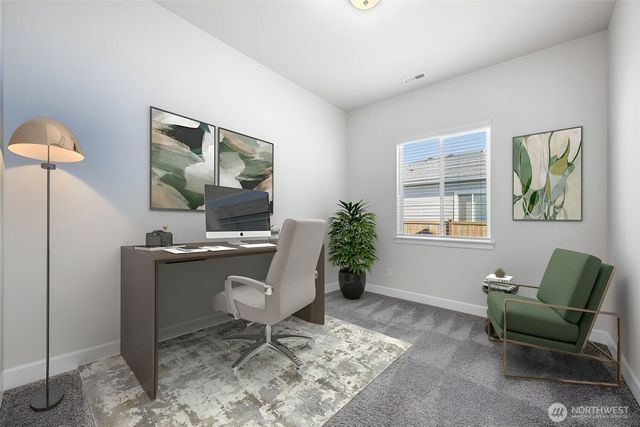 655 S Knowles Street, Buckley, WA 98321