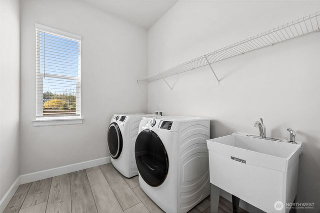 655 S Knowles Street, Buckley, WA 98321