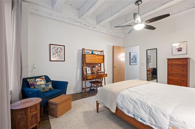 21 W 10th Street 7D, Kansas City, MO 64105