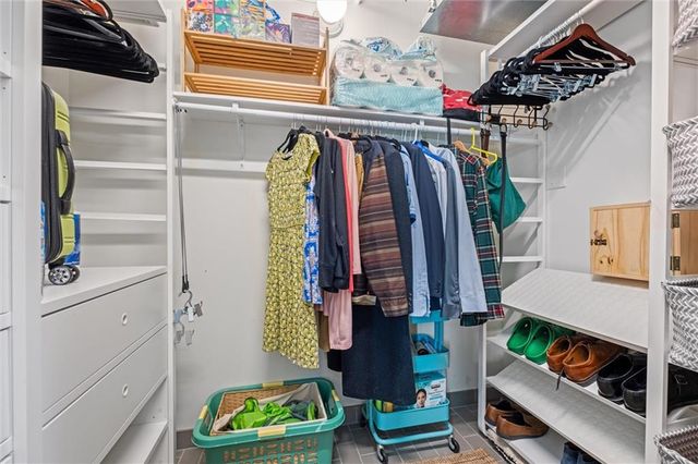 21 W 10th Street 7D, Kansas City, MO 64105