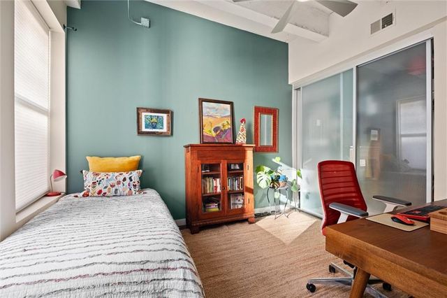 21 W 10th Street 7D, Kansas City, MO 64105