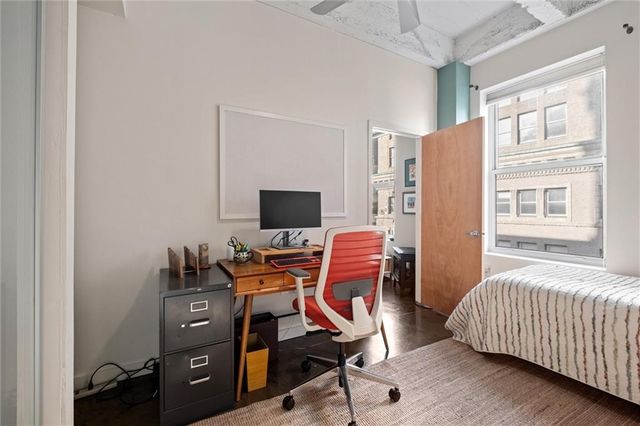 21 W 10th Street 7D, Kansas City, MO 64105