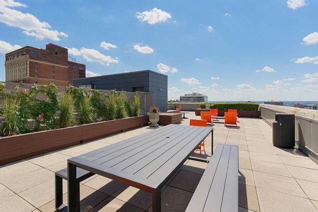 21 W 10th Street 7D, Kansas City, MO 64105