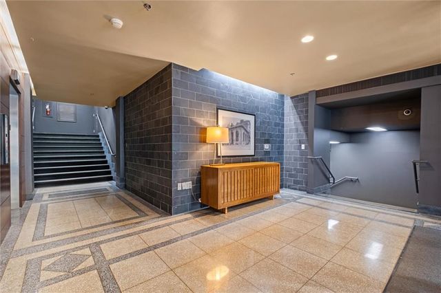 21 W 10th Street 7D, Kansas City, MO 64105