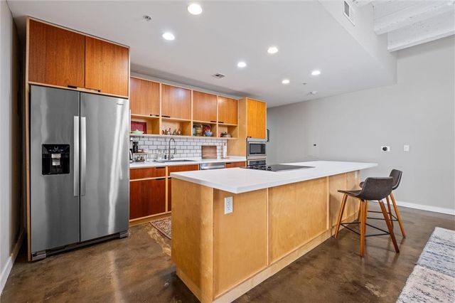 21 W 10th Street 7D, Kansas City, MO 64105