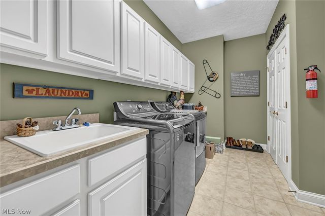 19322 Araglin Court, Strongsville, OH 44149