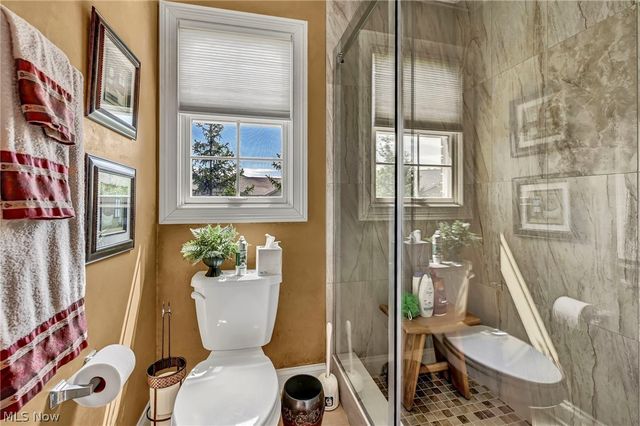 19322 Araglin Court, Strongsville, OH 44149