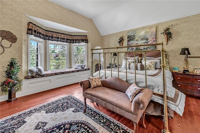19322 Araglin Court, Strongsville, OH 44149