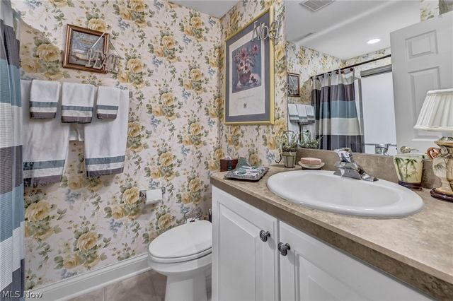 19322 Araglin Court, Strongsville, OH 44149