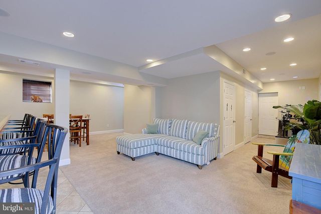 3325 CEDAR DR, Edgewater, MD 21037