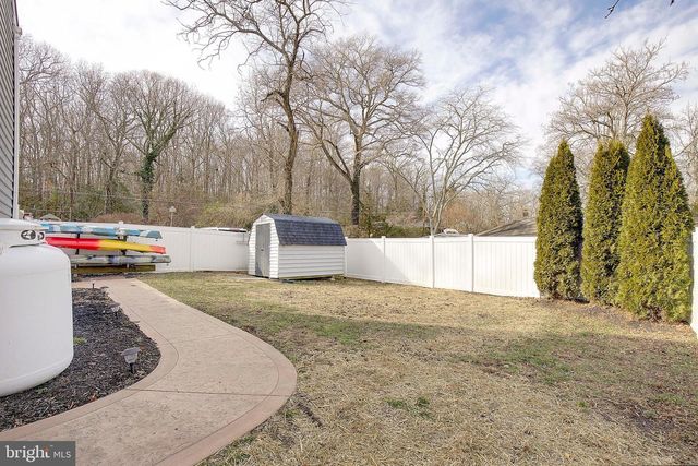 3325 CEDAR DR, Edgewater, MD 21037