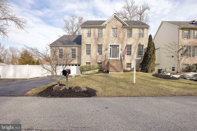 3325 CEDAR DR, Edgewater, MD 21037