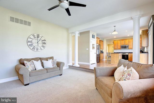 3325 CEDAR DR, Edgewater, MD 21037