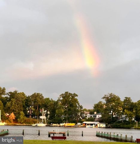 3325 CEDAR DR, Edgewater, MD 21037