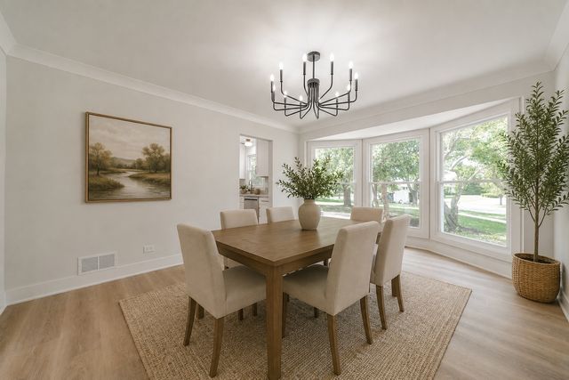 408 W Foxdale Lane, Arlington Heights, IL 60004