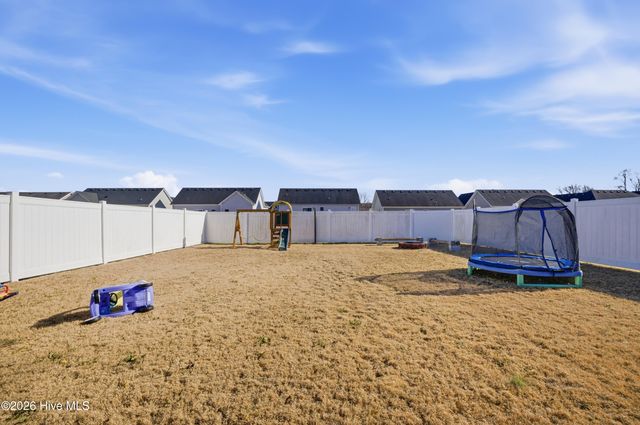 609 Millbrooke Circle, Elizabeth City, NC 27909