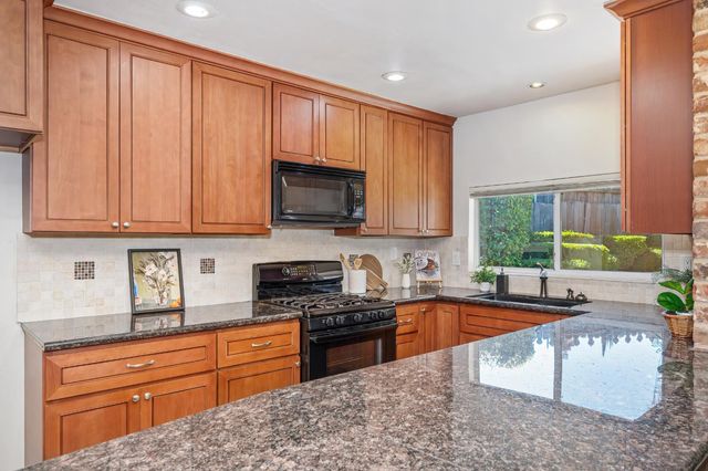 5241 Ridgegate Way, Fair Oaks, CA 95628