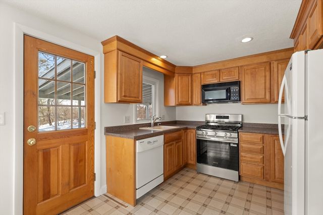 38 Ledgemont Lane, Lynn, MA 01904