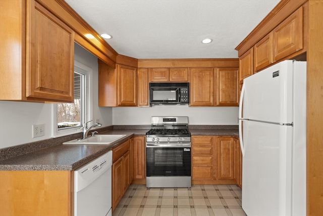 38 Ledgemont Lane, Lynn, MA 01904