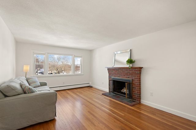 38 Ledgemont Lane, Lynn, MA 01904