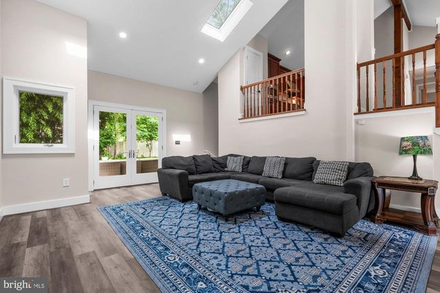 1316 ALPS DR, Mclean, VA 22102