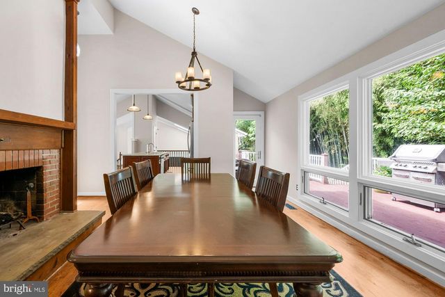 1316 ALPS DR, Mclean, VA 22102