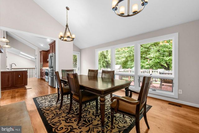 1316 ALPS DR, Mclean, VA 22102