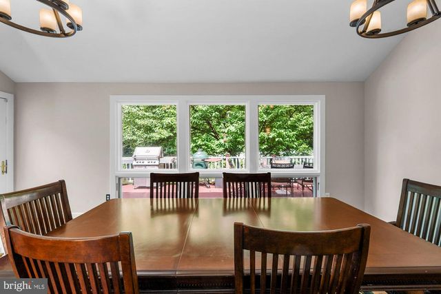 1316 ALPS DR, Mclean, VA 22102