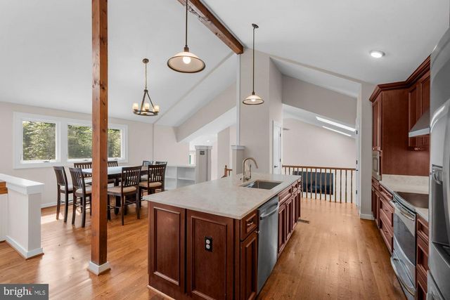 1316 ALPS DR, Mclean, VA 22102