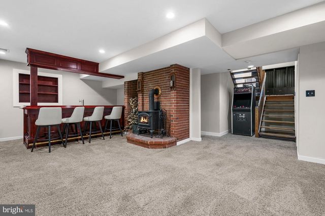 1316 ALPS DR, Mclean, VA 22102