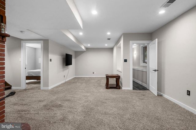 1316 ALPS DR, Mclean, VA 22102