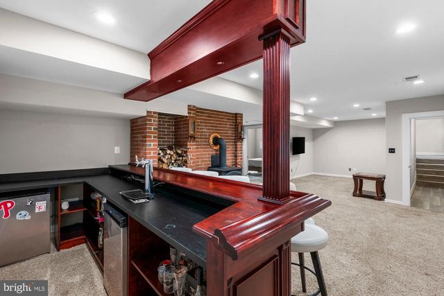 1316 ALPS DR, Mclean, VA 22102