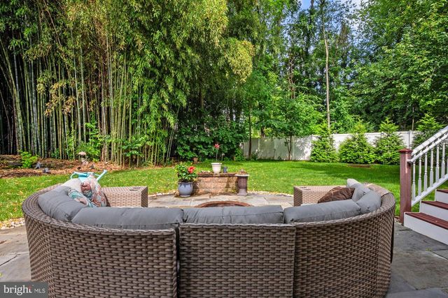 1316 ALPS DR, Mclean, VA 22102