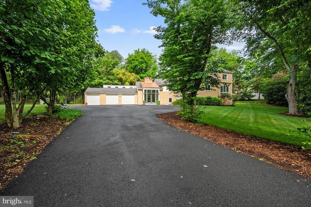 1316 ALPS DR, Mclean, VA 22102