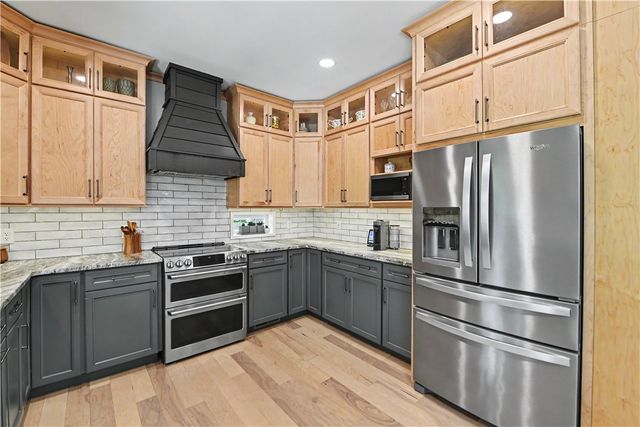 9 Rip Tide Court, Salem, SC 29676