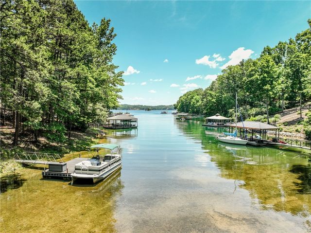 9 Rip Tide Court, Salem, SC 29676