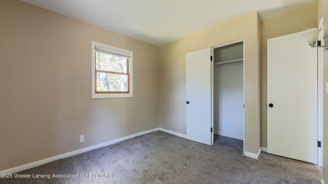 1176 Sabron Drive, East Lansing, MI 48823