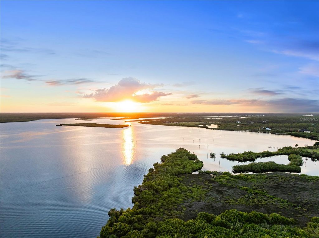 Image 11 of property listing at 13125 IRWIN DRIVE, Port Charlotte, FL 33953