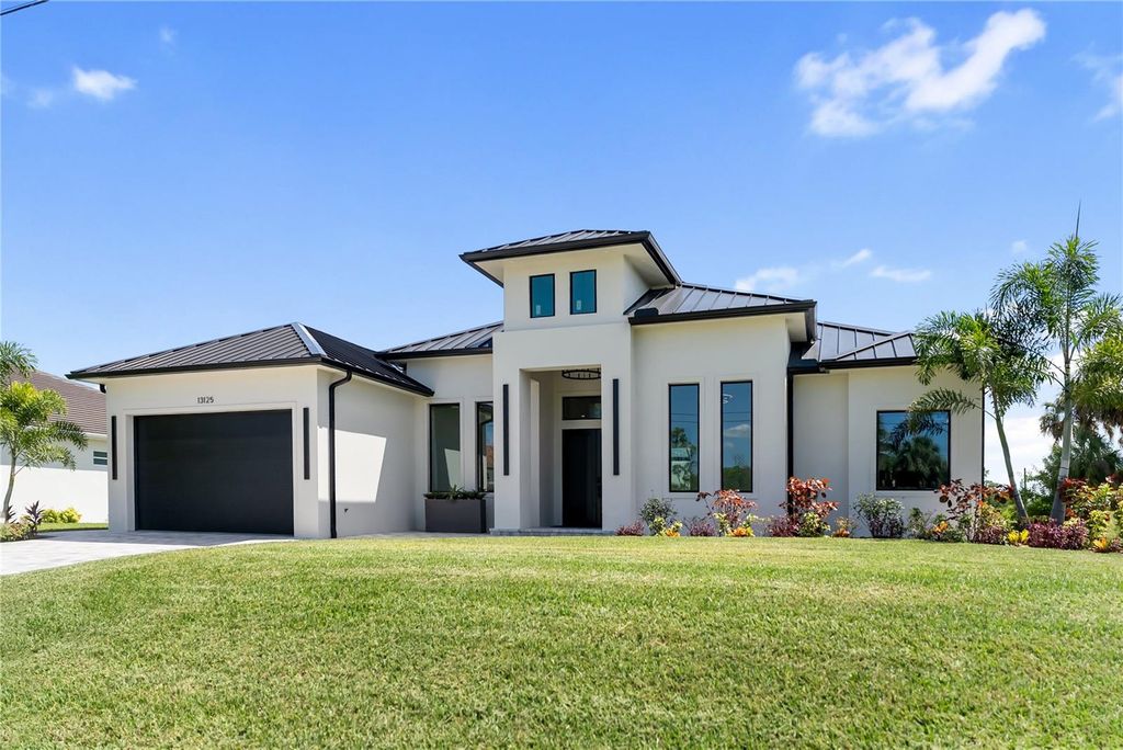 Image 36 of property listing at 13125 IRWIN DRIVE, Port Charlotte, FL 33953