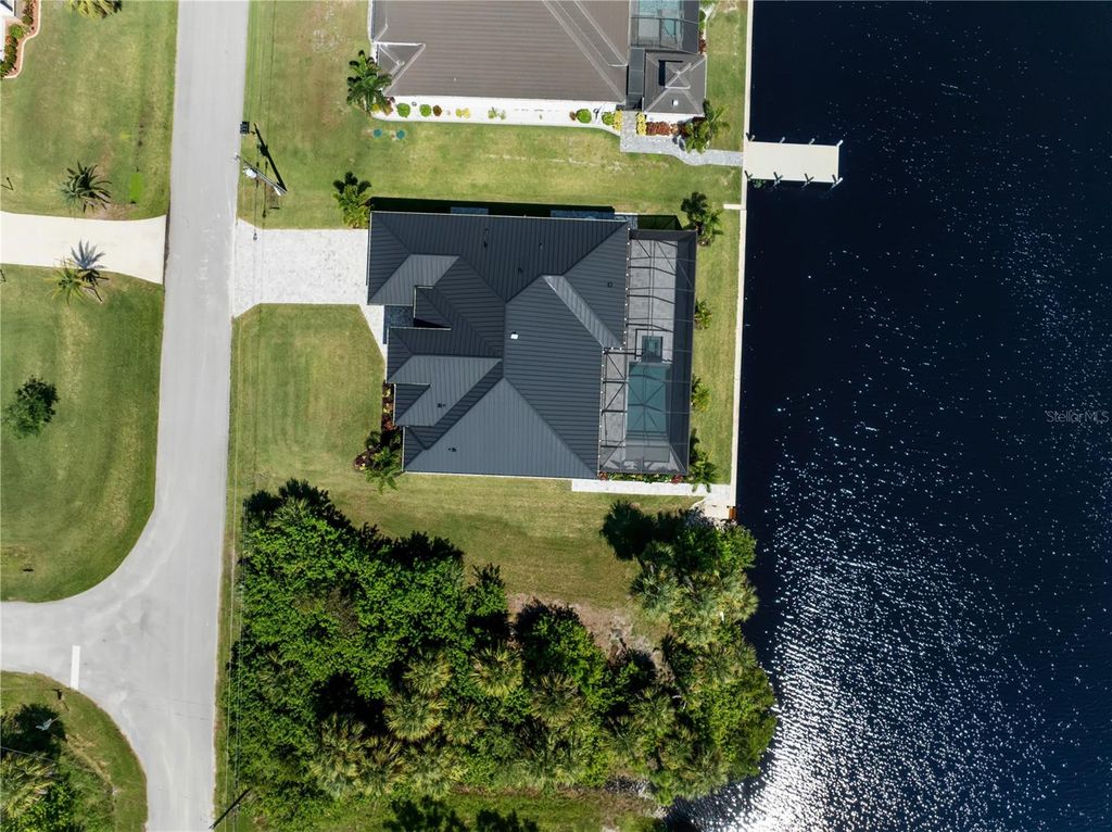 Image 92 of property listing at 13125 IRWIN DRIVE, Port Charlotte, FL 33953