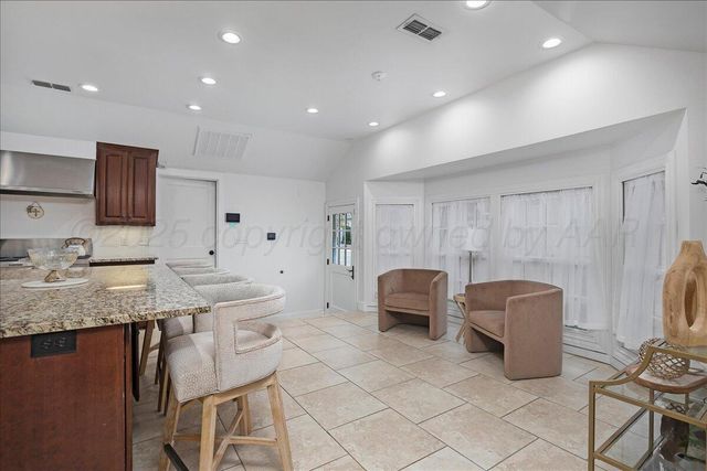 2819 S HAYDEN Street, Amarillo, TX 79109