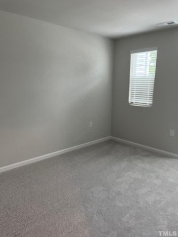 192 Tumbling Rock Way, Garner, NC 27529