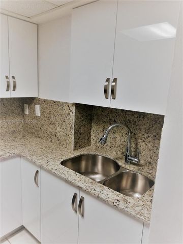 8255 SW 152nd Avenue E101, Miami, FL 33193