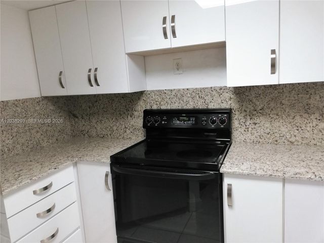8255 SW 152nd Avenue E101, Miami, FL 33193